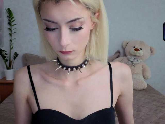 kittysocutie live cam on BongaCams