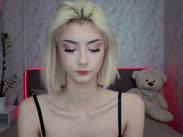 kittysocutie chat room