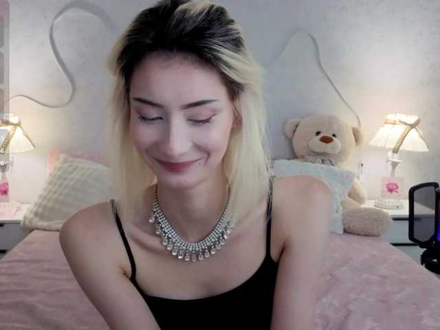 kittysocutie live cam on BongaCams