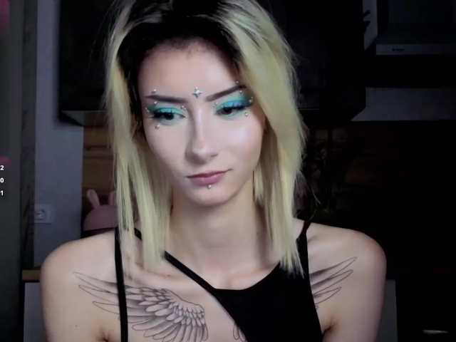 kittysocutie live cam on BongaCams