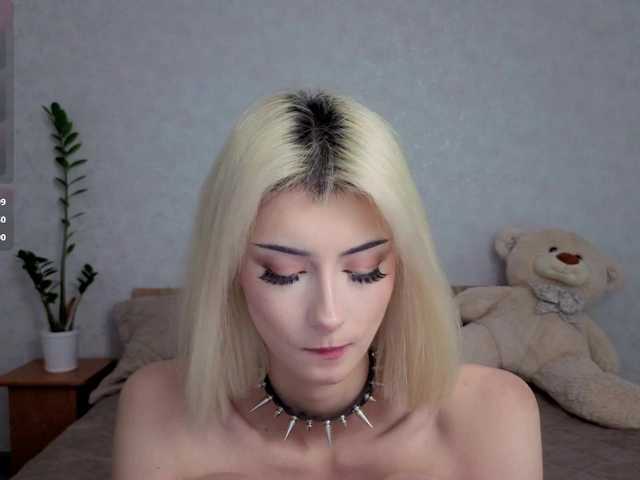 kittysocutie live cam on BongaCams
