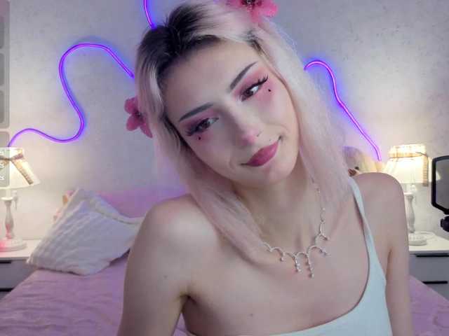 kittysocutie live cam on BongaCams