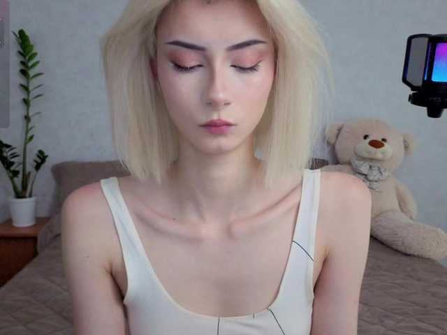 kittysocutie live cam on BongaCams