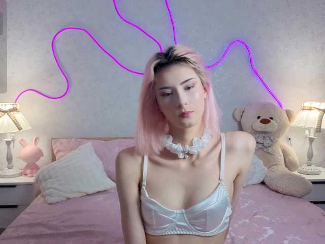 kittysocutie live cam on BongaCams
