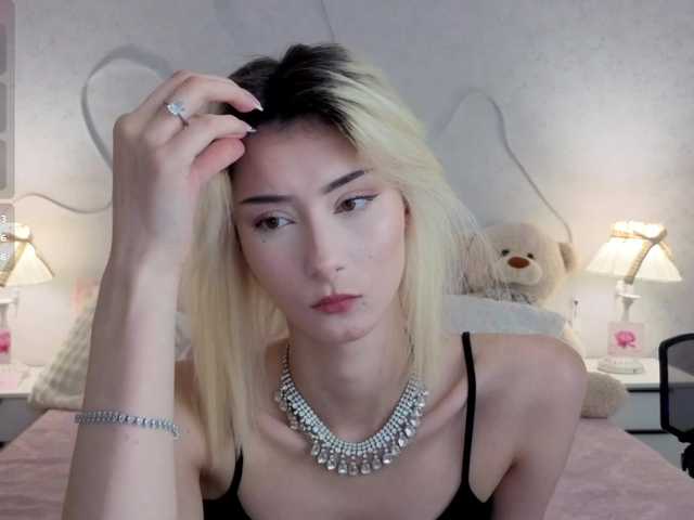 kittysocutie live cam on BongaCams