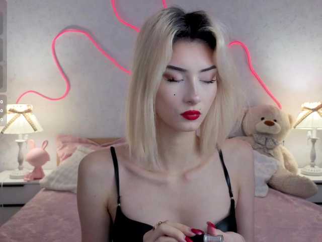 kittysocutie live cam