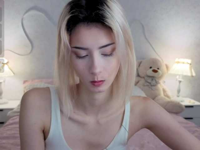 kittysocutie live cam on BongaCams