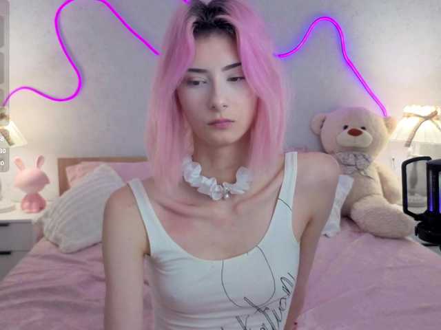 kittysocutie live cam on BongaCams