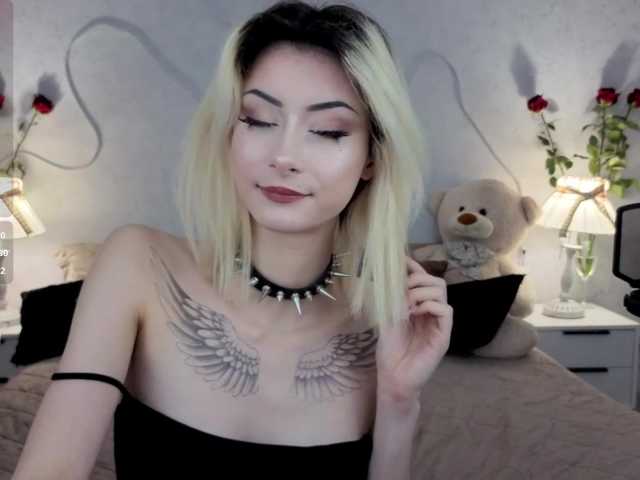 kittysocutie live cam on BongaCams