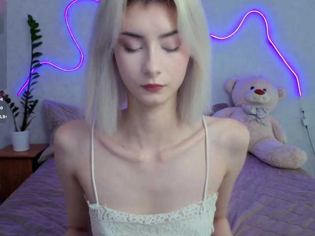 kittysocutie live cam on BongaCams