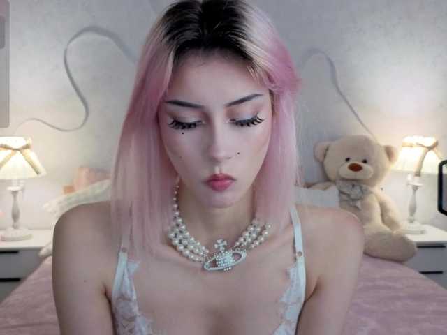 kittysocutie live cam on BongaCams