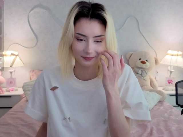 kittysocutie live cam on BongaCams