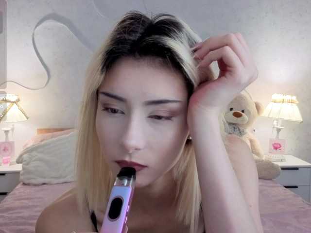 kittysocutie live cam on BongaCams