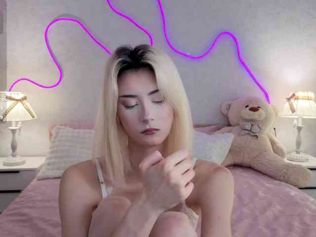kittysocutie webcam