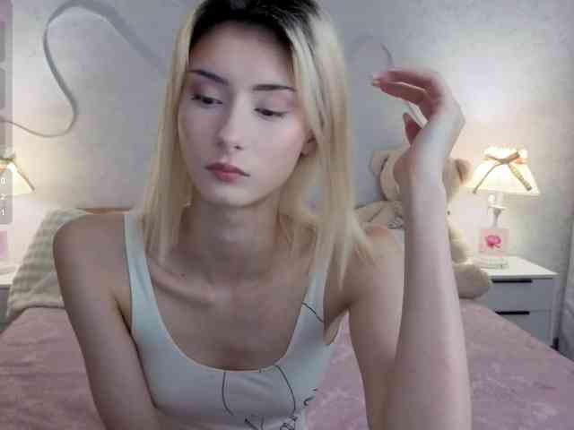 Model: kittysocutie