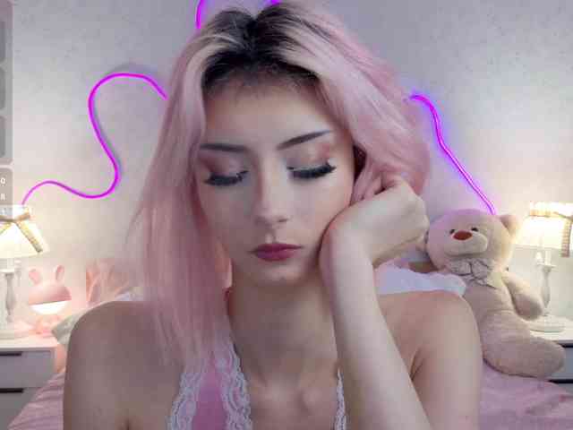 Модель: kittysocutie