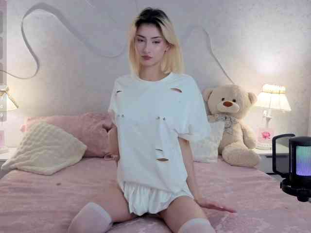 kittysocutie webcam