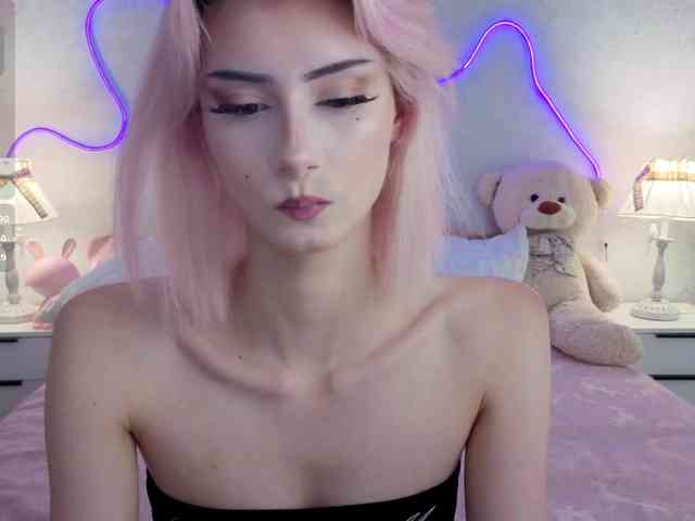 Модель: kittysocutie