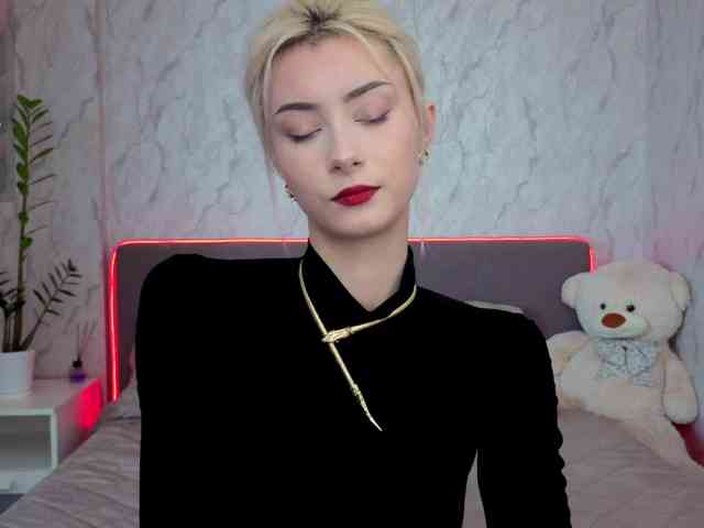 kittysocutie
