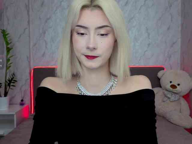 kittysocutie