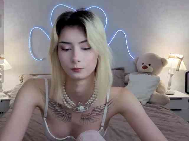 kittysocutie