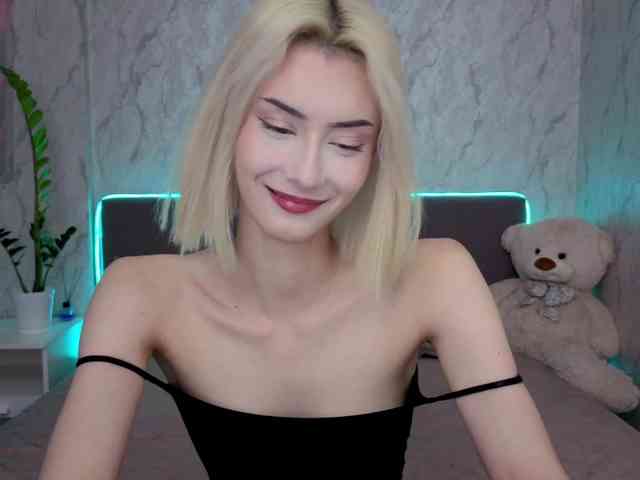 kittysocutie