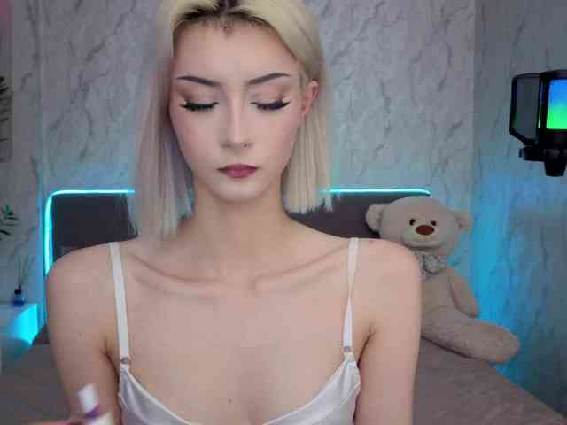 kittysocutie