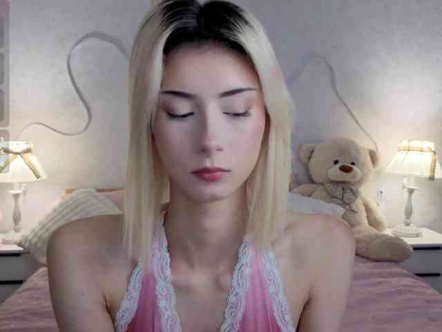 kittysocutie