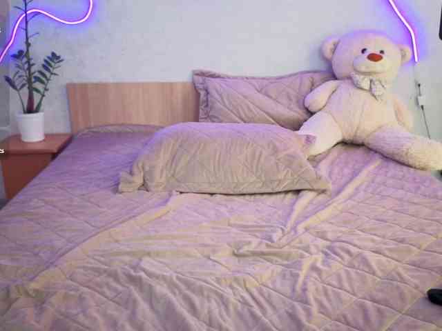 kittysocutie webcam