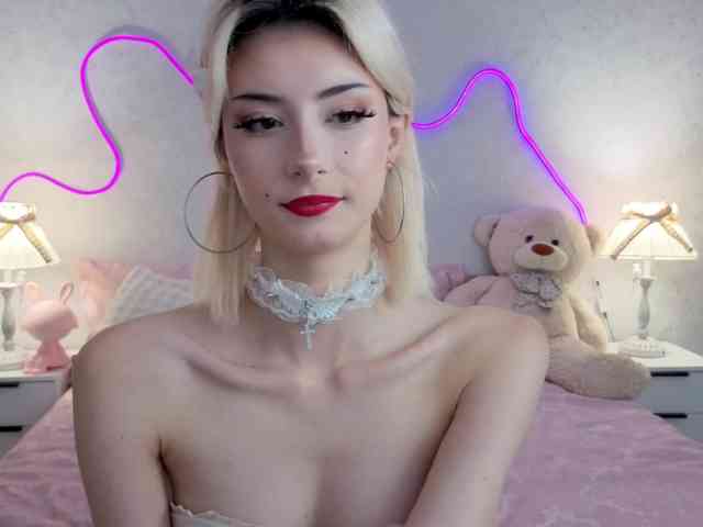 kittysocutie