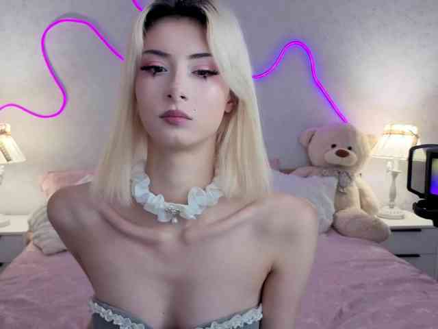 kittysocutie webcam