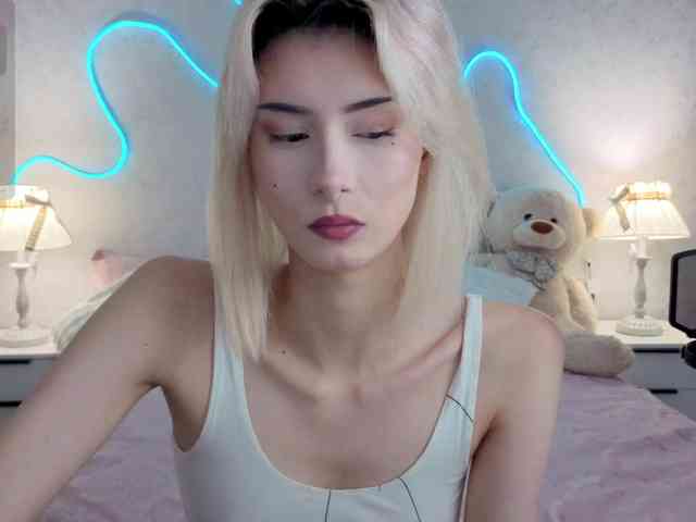 kittysocutie webcam