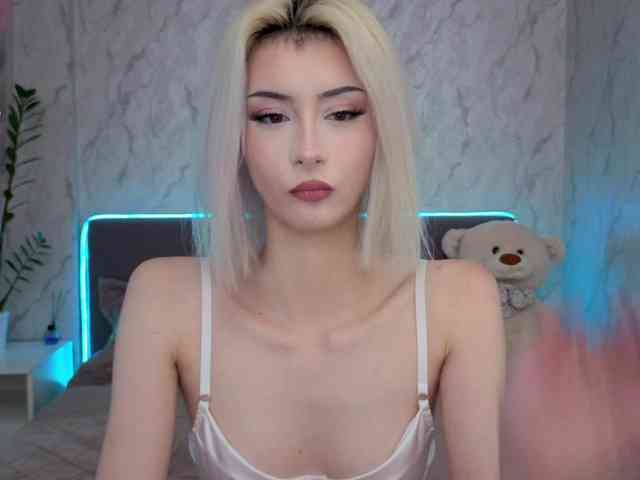 kittysocutie