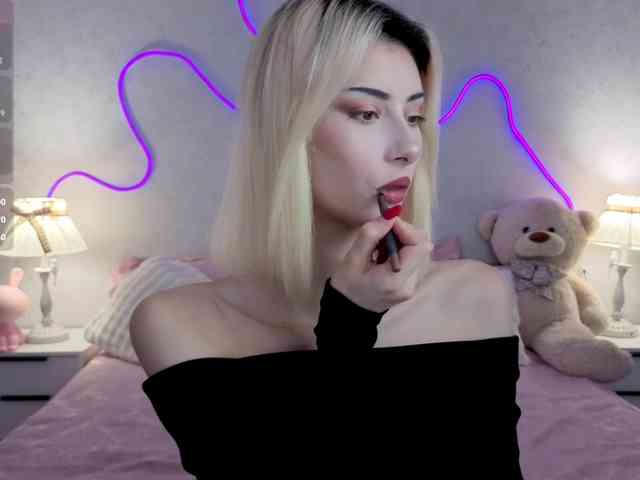 kittysocutie webcam