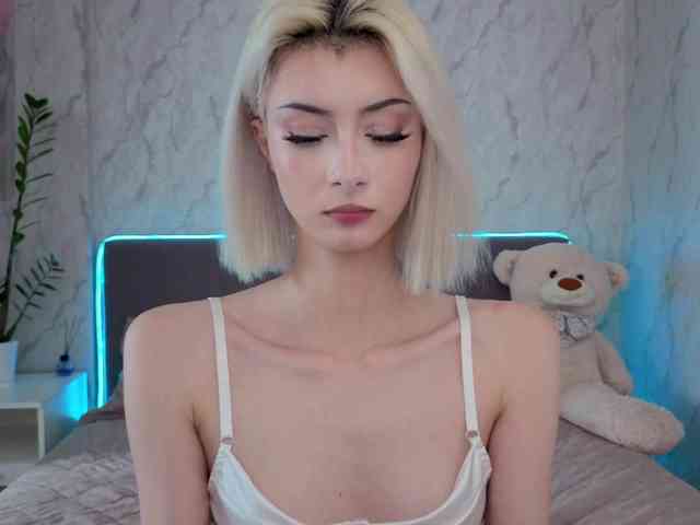 kittysocutie