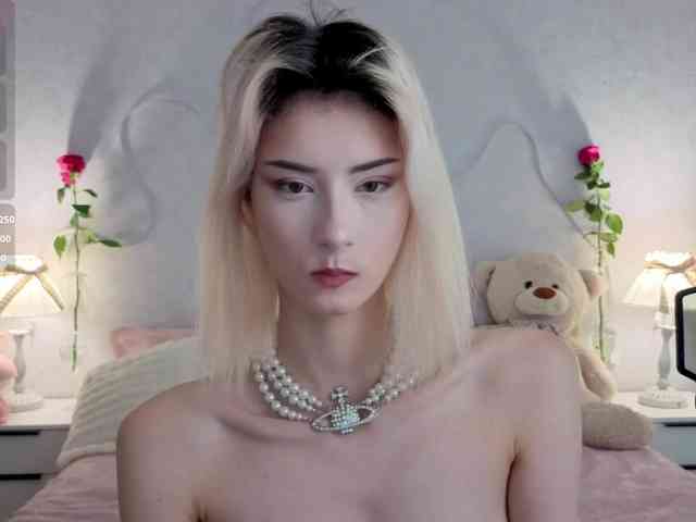 kittysocutie