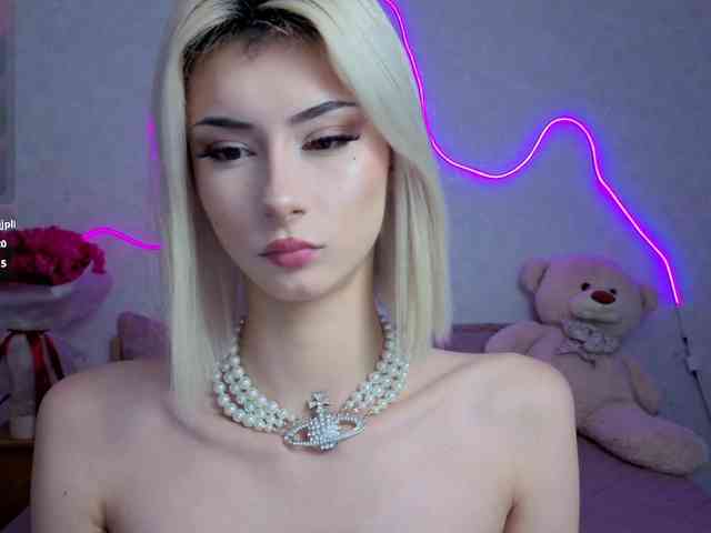 kittysocutie
