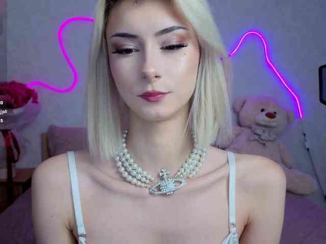 kittysocutie
