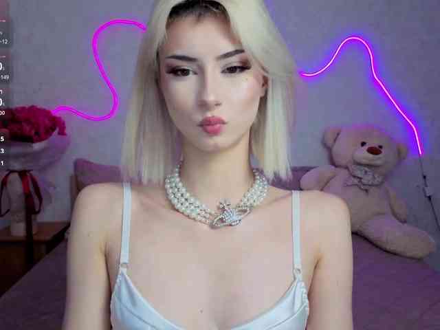 kittysocutie