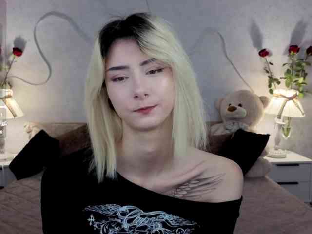 kittysocutie webcam