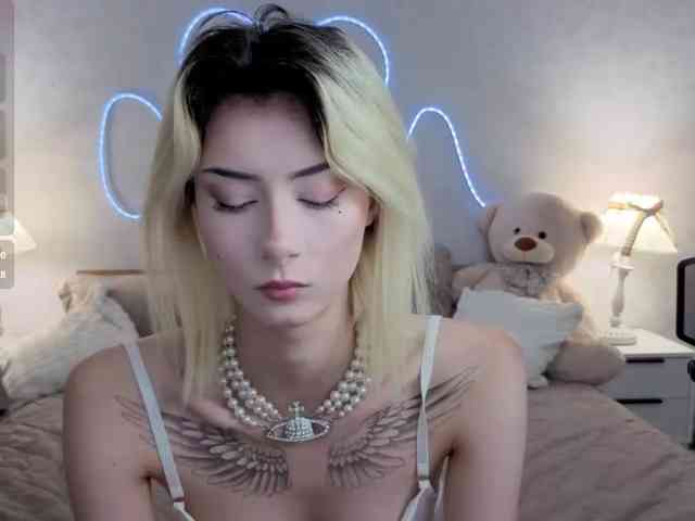 kittysocutie