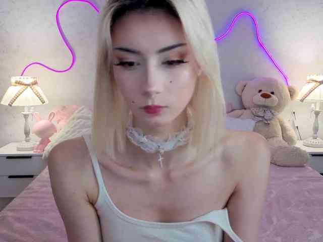 kittysocutie webcam