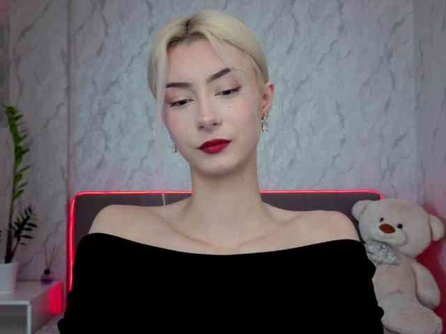 kittysocutie webcam