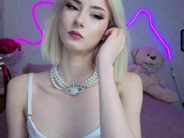 kittysocutie