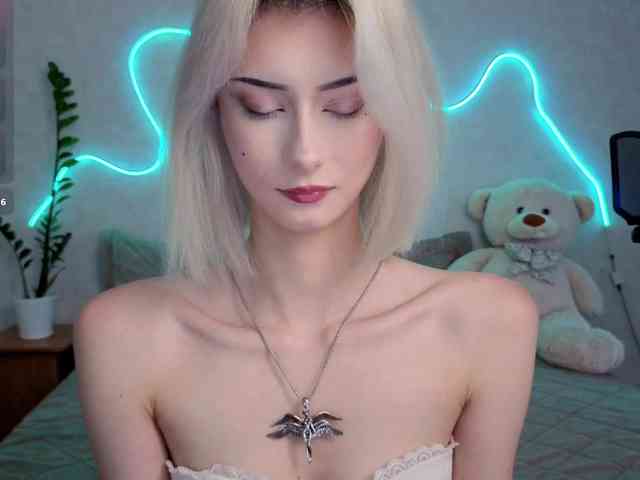 kittysocutie