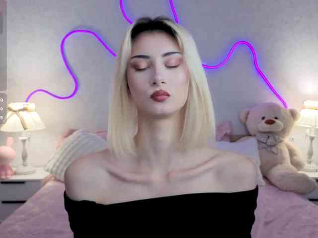 kittysocutie webcam