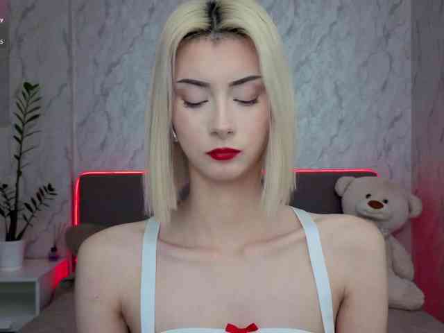 kittysocutie