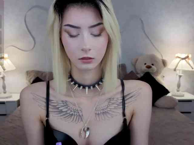 kittysocutie