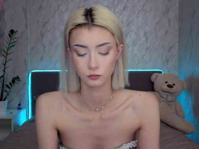 kittysocutie