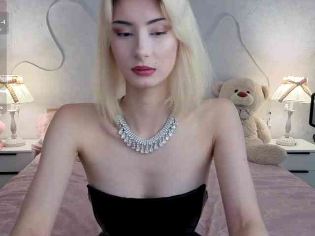 kittysocutie